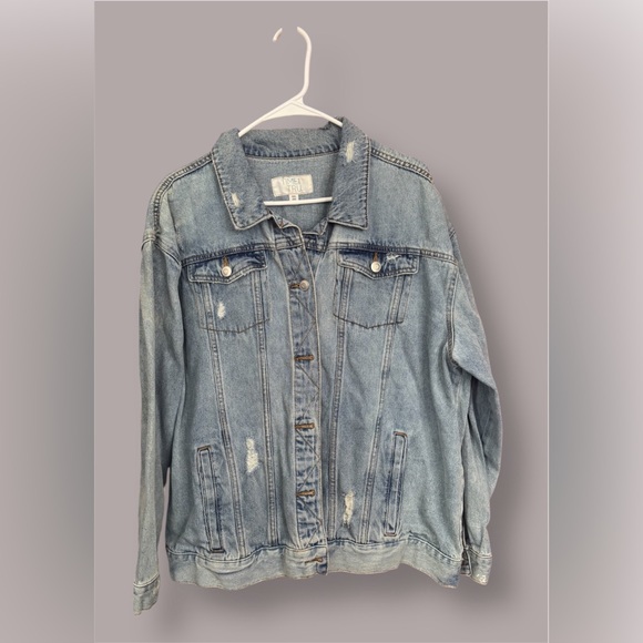 Time and Tru Jackets & Blazers - Time and Tru Light Blue Denim Jacket
